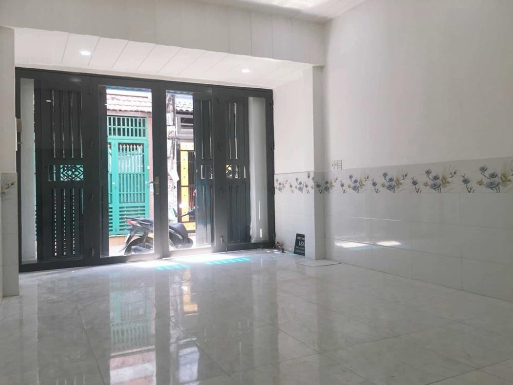 Bán Nhà Gò Xoài Bình Tân: 2 Tầng, Hẻm Xe Tải, Giá 5.2 Tỷ