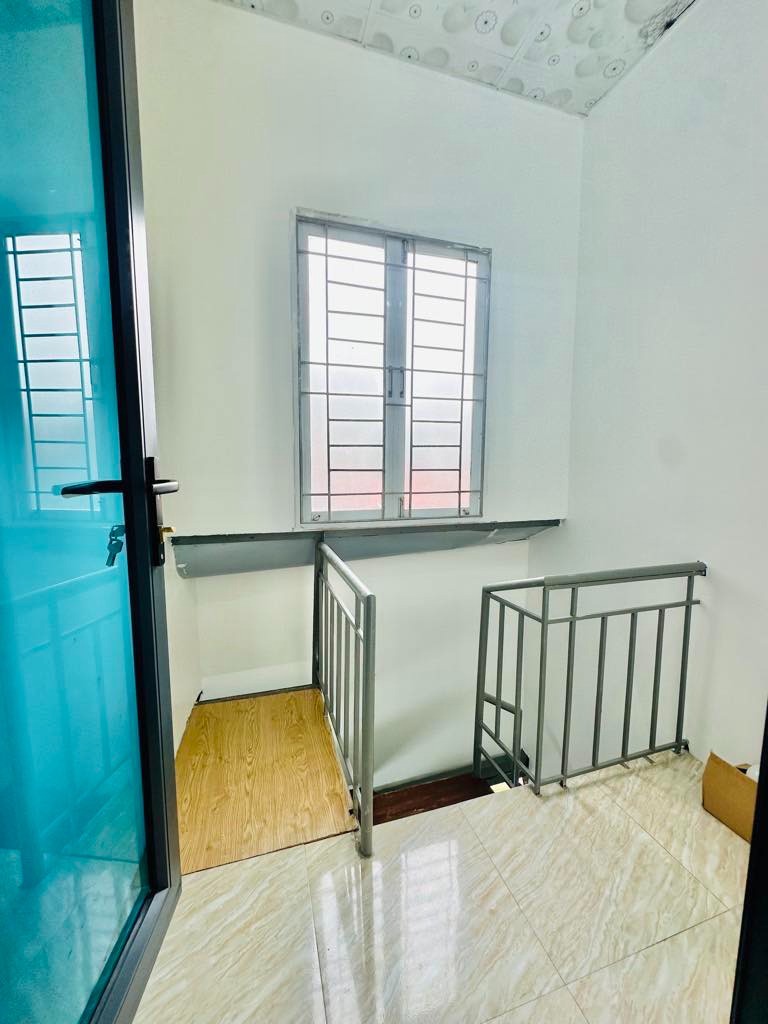 Bán nhà Minh Khai, Hai Bà Trưng: TT Gốc, Ô Tô Đỗ Cầu, Giá 2.35 tỷ