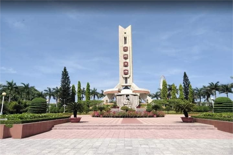 NHÀ 3 TẦNG MỚI ĐẸP – LÔ GÓC 2 THOÁNG – TT HẢI CHÂU – GIÁ CHỈ 5.7 TỶ