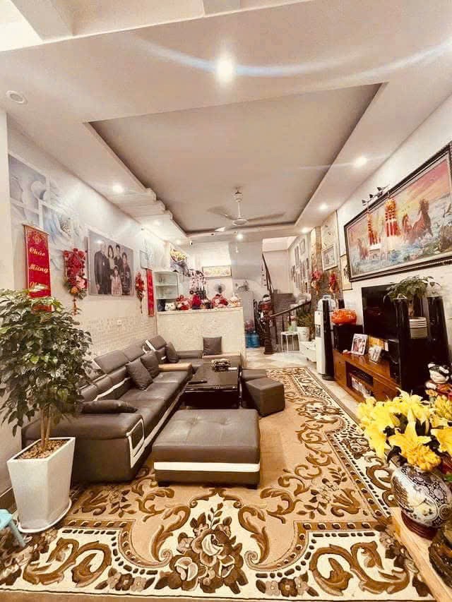 Nhà phố Thanh Xuân hơn 9 tỷ - 54m2, 4 tầng, ô tô vào nhà