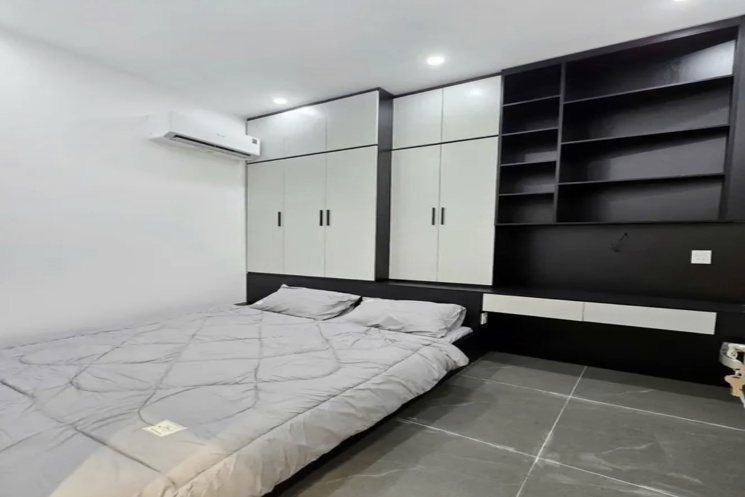Nhà 2 tầng 2 mặt kiệt Hải Phòng . Nhà full nội Thất