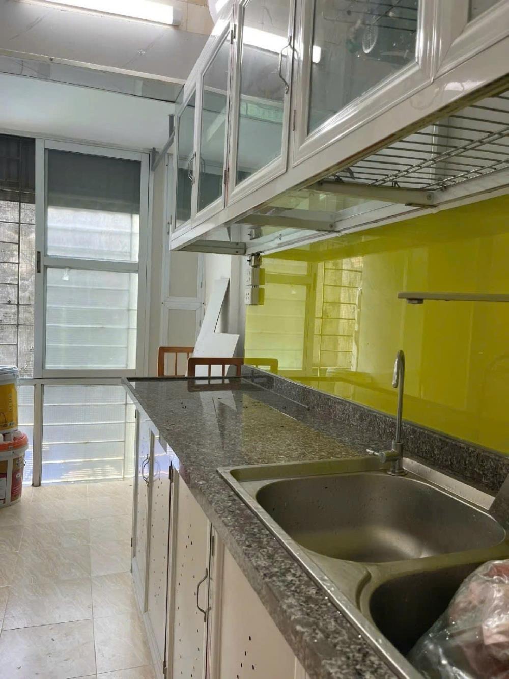 Bán Nhà Tập Thể Phương Mai - Đống Đa: 2PN, 1Khách, Giá 3.45 Tỷ