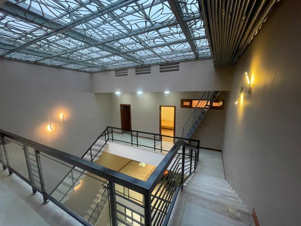 Bán Biệt Thự Hiện Đại Khu VIP Lam Sơn, Bình Thạnh - 168m2, Giá 39 Tỷ