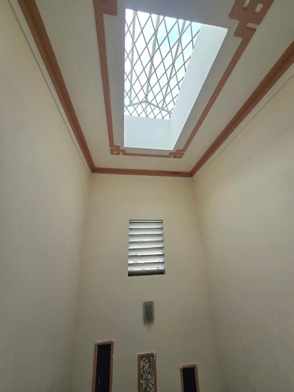 Bán Nhà Hẻm 4m Hoàng Văn Thụ, P4, Tân Bình - 57m2, Đúc 1 Trệt 3 Lầu - 8.9 Tỷ