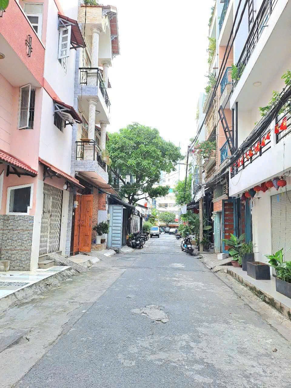 Bán Nhà Mặt Tiền Tân Bình - 7.9 Tỷ (TL) - Vị Trí Đẹp, Tiềm Năng