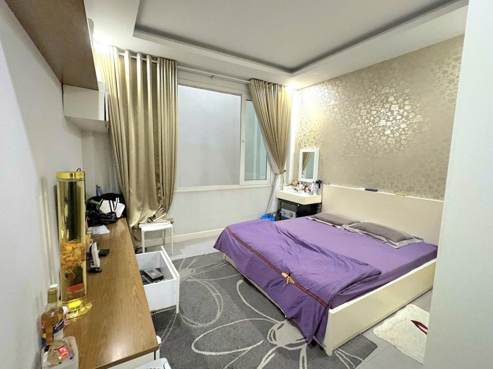 Bán Nhà Mặt Tiền Kinh Doanh Lạc Long Quân, Tân Bình - Giá 19 Tỷ