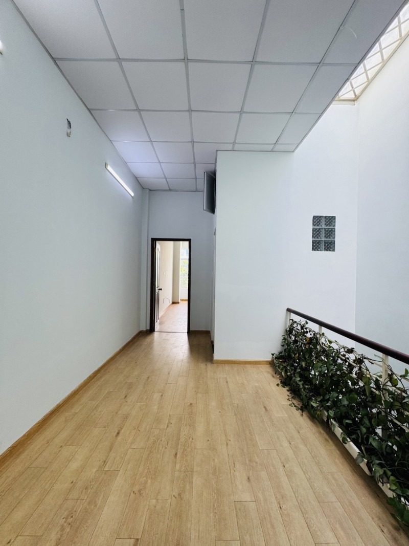 Bán Nhà Bình Tân 84m2, 1 Trệt 1 Lầu, Vị Trí Đẹp - Giá 7.15 Tỷ