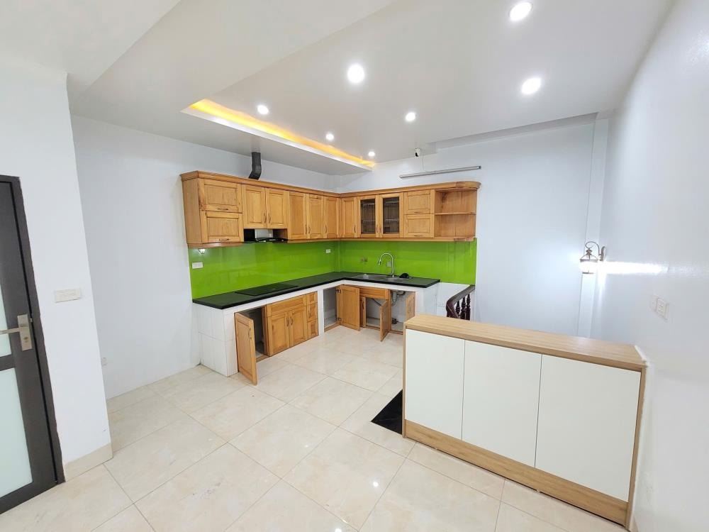 Bán nhà đấu giá Mậu Lương 60m2, 5 tầng, MT 6m, Vỉa hè, Ô tô tránh - 12.4 tỷ