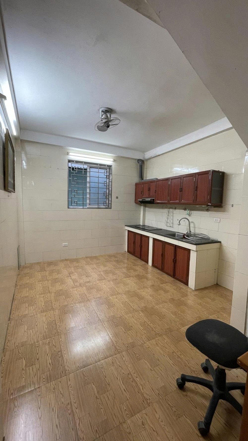 Cho Thuê Nhà 4 Tầng Minh Khai, Hai Bà Trưng - Giá 12 Triệu/Tháng