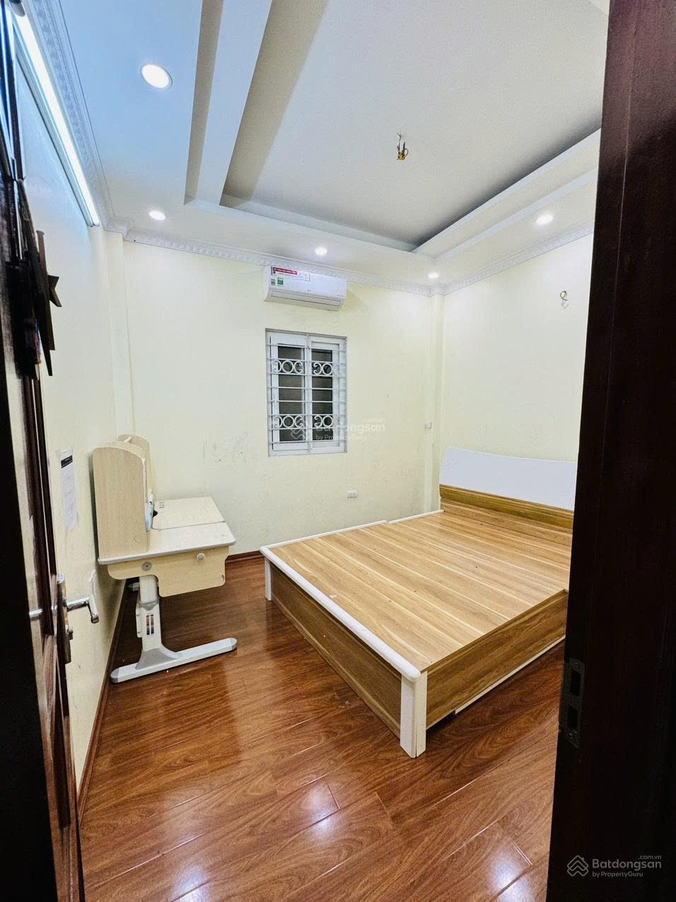 Cho Thuê Nhà 4 Tầng Phố Chùa Bộc - Giá 16 triệu/tháng
