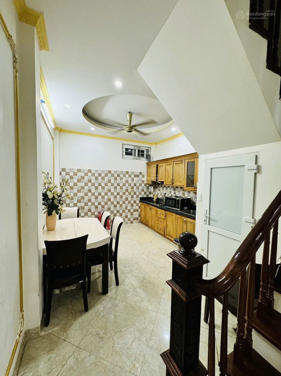 Cho Thuê Nhà 4 Tầng Phố Chùa Bộc - Giá 16 triệu/tháng