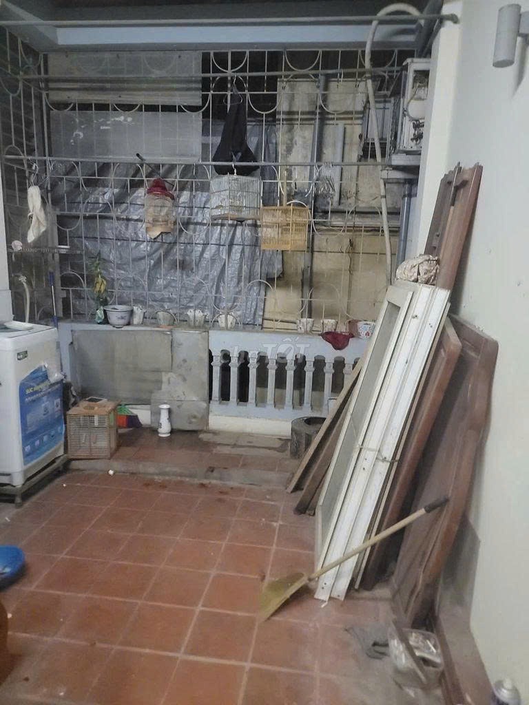 Cho Thuê Nhà 4 Tầng, Lê Duẩn, Đống Đa - Giá 10 Triệu/Tháng