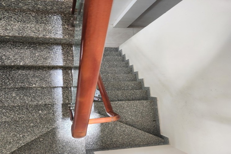 NHÀ HẺM XE HƠI NGAY VÕ VĂN HÁT - BTCT 3 TẦNG 60M2 (4X15M) - NGAY ĐH TÀI CHÍNH MARKETING - LONG