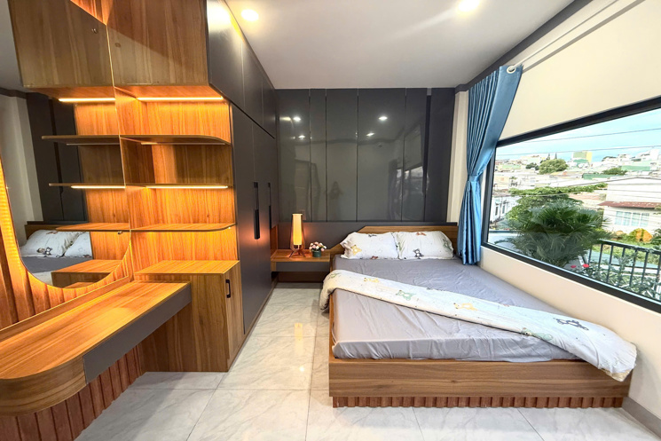 BÁN NHÀ MÊ HẺM XE HƠI NÉ NHAU 181 QUANG TRUNG MẶT TIỀN
 Nhà mê kiên cố - thiết kế hiện đại - Full