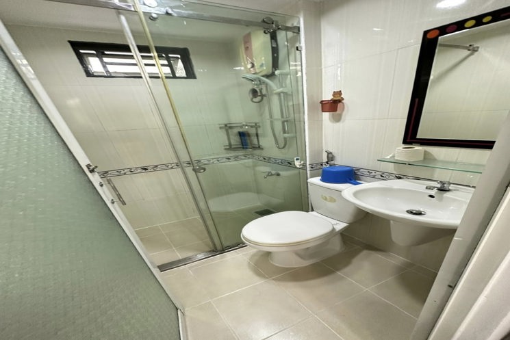 Nhà Nguyên Căn Full Nội Thất Đoàn Văn Bơ Sat Quận 1