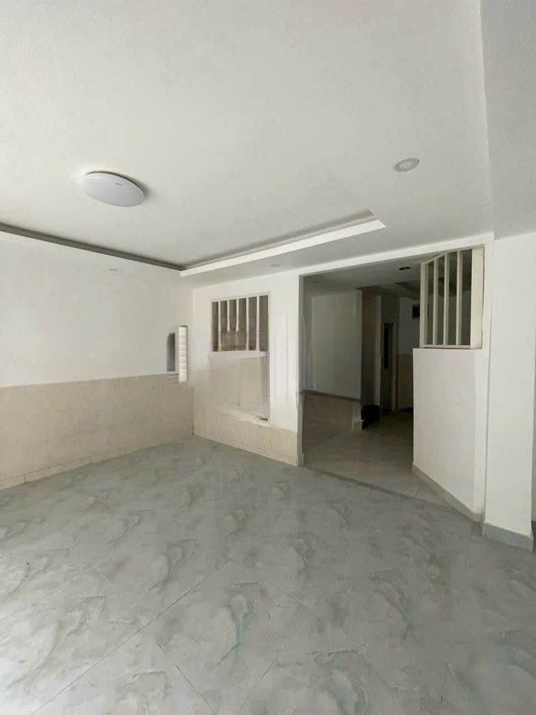 Cho Thuê Nhà Nguyên Căn Quận 7 - Huỳnh Tấn Phát - Giá 12 Triệu