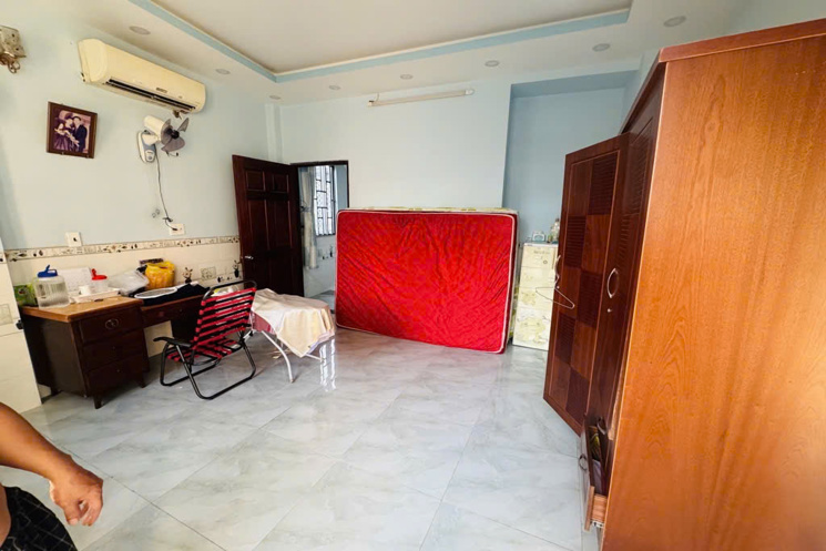 Bán nhà trong ngõ Vườn Lài, sổ đỏ chính chủ, nhỉnh 6 tỷ - mới tháng 8, 2025