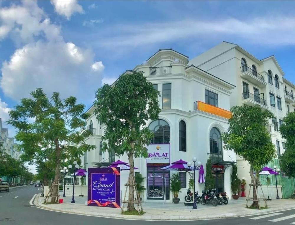 Cho Thuê Nhà Phố Vincom Grand Park - D2A - Vị Trí Đẹp, Kinh Doanh Sầm Uất