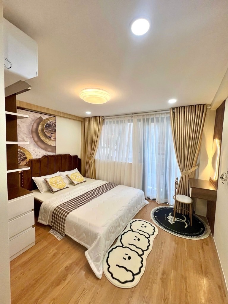 Nhà Quận 3 - 3 Tầng, 3 Phòng Ngủ, Full Nội Thất - Giá 4.7 Tỷ