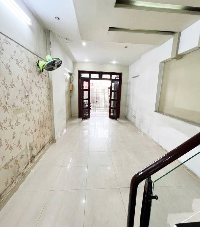 Nhà Mặt Tiền 5 Tầng Tân Bình - 68m2, Giá 12.x Tỷ Thương Lượng