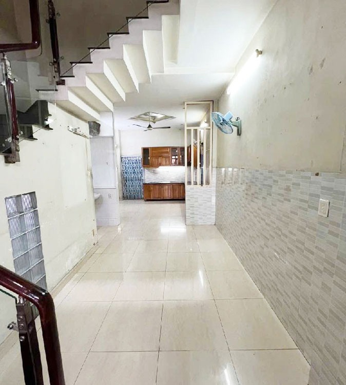 Nhà Mặt Tiền 5 Tầng Tân Bình - 68m2, Giá 12.x Tỷ Thương Lượng