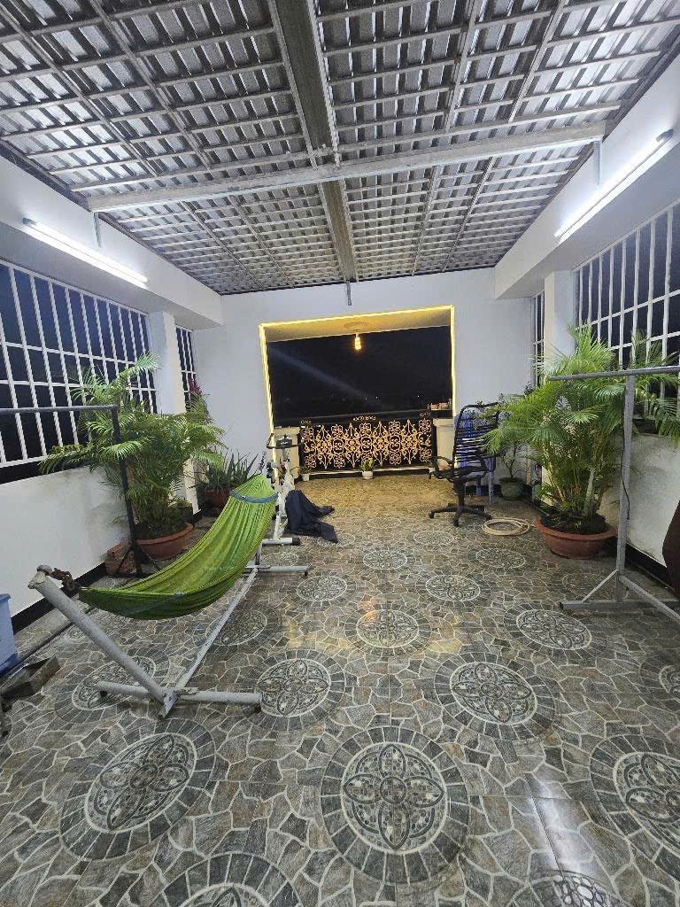 Bán nhà phố 126m2, 4PN, giá 11.9 tỷ, mặt tiền Dương Cát Lợi, Nhà Bè