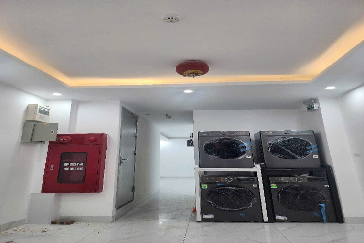 bán CHDV rẻ nhất xuân la- ngõ 38 ĐẠI HỌC NỘI VỤ 52M 7 TẦNG ,THANG MÁY.KHU VỰC CHO THUÊ LUÔN FULL