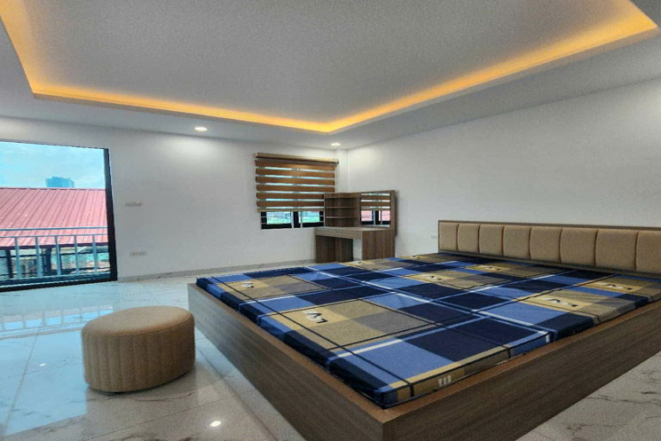 bán CHDV rẻ nhất xuân la- ngõ 38 ĐẠI HỌC NỘI VỤ 52M 7 TẦNG ,THANG MÁY.KHU VỰC CHO THUÊ LUÔN FULL