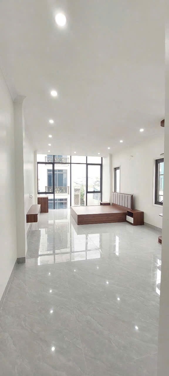 Bán nhà 7 tầng thang máy Mậu Lương, Kiến Hưng, Hà Đông - 15.5 tỷ