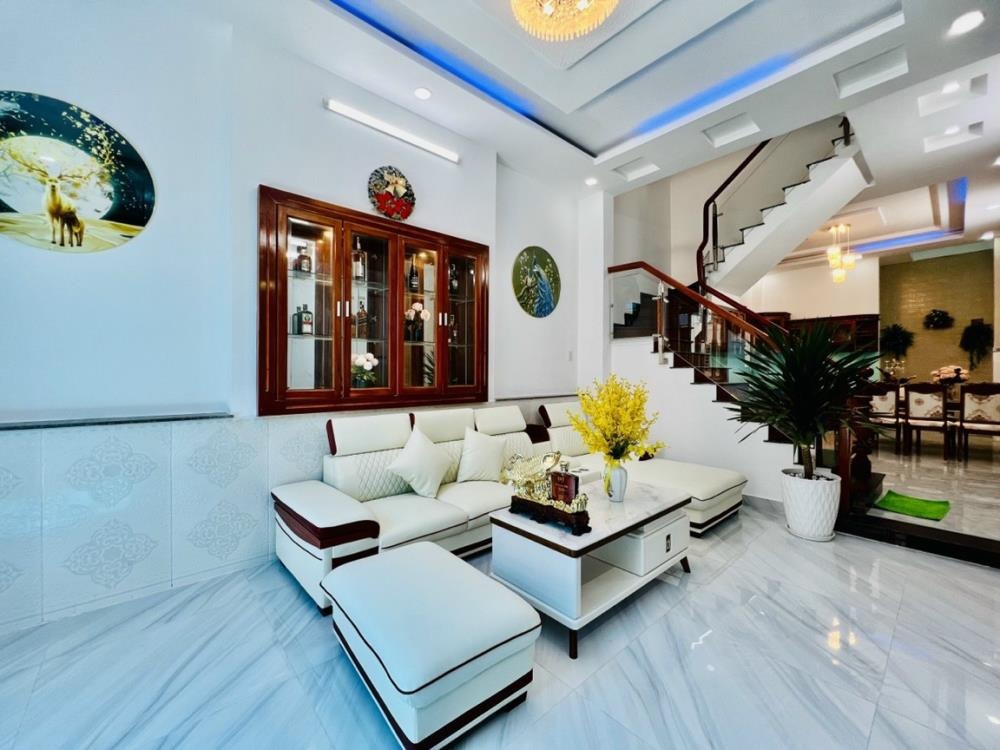 Siêu phẩm 4 Tầng, 60m2, Hẻm Xe Tải, Gò Vấp - Giá 7.3 Tỷ