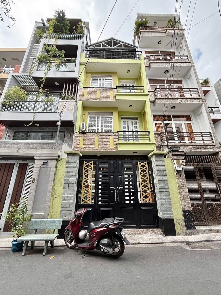 Bán Nhà Mặt Tiền Nguyễn Bá Tòng, Tân Bình - 4 Tầng, 100m2, Giá 18.5 Tỷ
