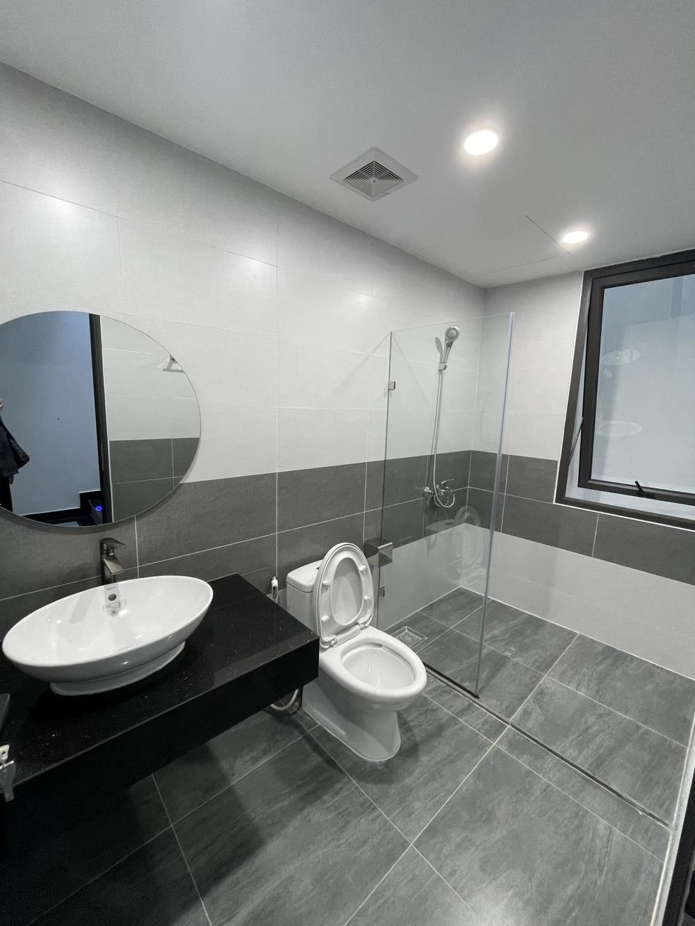 Khu đô thị Văn Khê: 9.8 tỷ, 5 tầng, KDOTO, mặt ngõ, sát KDT