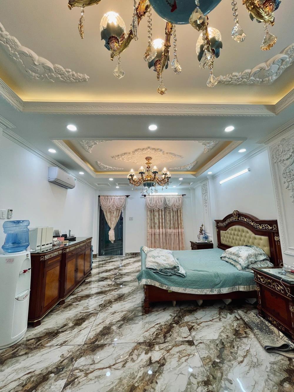 Bán nhà mặt tiền 3 Tháng 2, Quận 10: Kinh doanh sầm uất, Dòng tiền ổn định