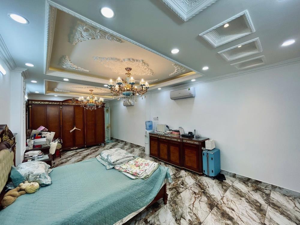 Bán nhà mặt tiền 3 Tháng 2, Quận 10: Kinh doanh sầm uất, Dòng tiền ổn định
