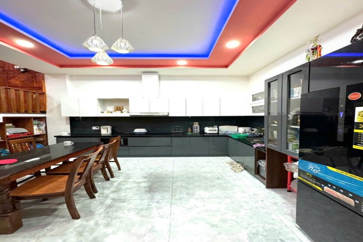 SIÊU PHẨM NHÀ GỖ – 3 TẦNG ĐÚC – PHƯỚC LÝ 2, CẨM LỆ – GIÁ CHỈ 4,5 TỶ!