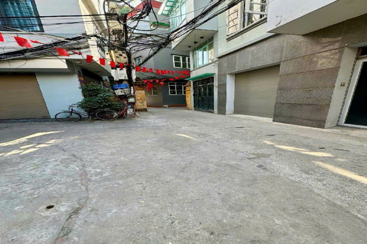 Nhà Tây Hồ, 7 tầng, thang máy xịn, MT 14m, dòng tiền 50 triệu/1 tháng!