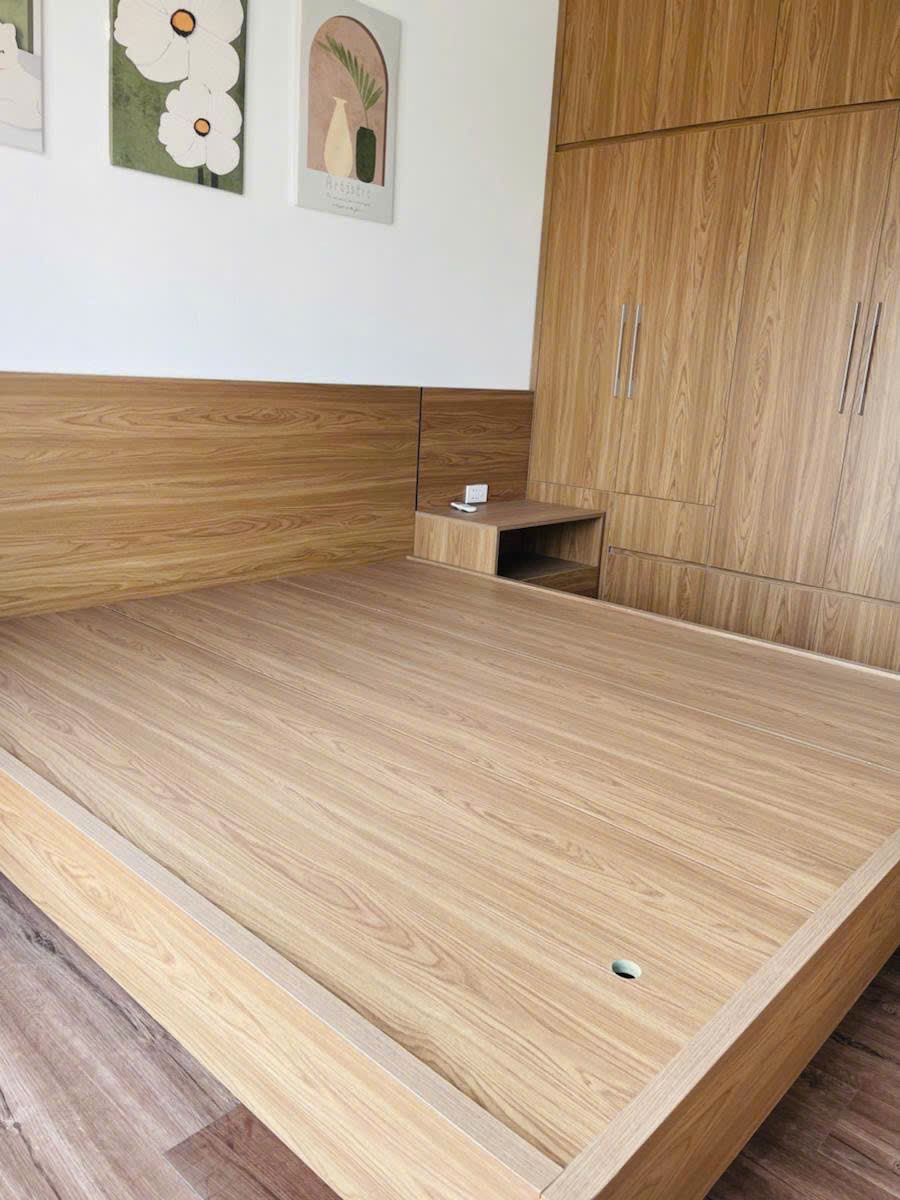 Bán nhà riêng Xuân La - 40m2 x 5 tầng, mặt tiền 4.5m - Giá 6.4 tỷ