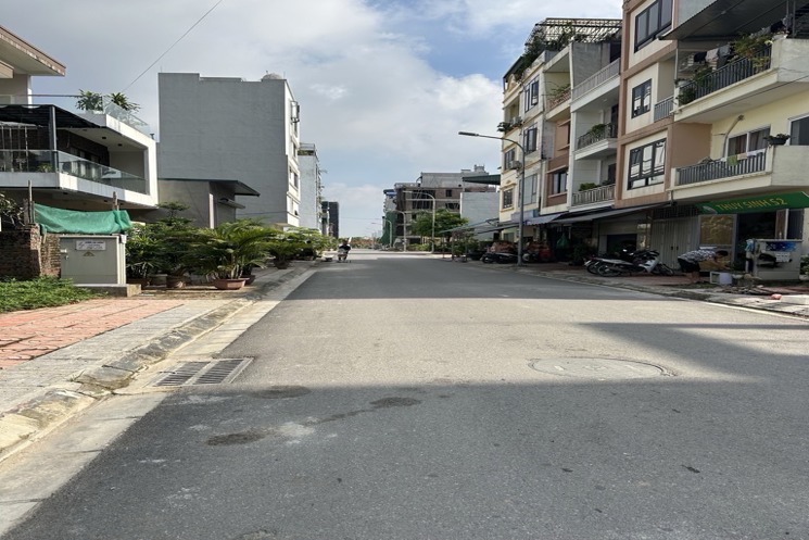 NGỌC THỤY,LONG BIÊN 23tỷ 80m NHÀ C4,Ô TÔ VỈA HÈ KINH DOANH,VĂN PHÒNG,CHO THUÊ ĐỈNH