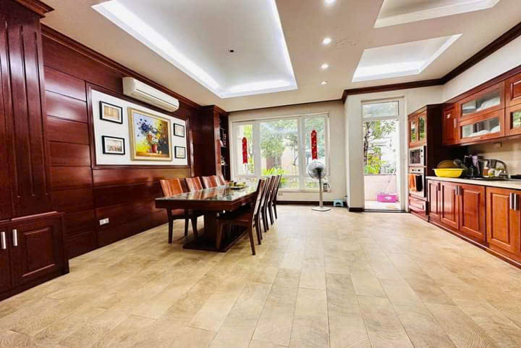 Bán Biệt thự Tây Mỗ 201m2 - 4 tầng, vị trí đẹp Kinh doanh, giá 32.5 tỷ