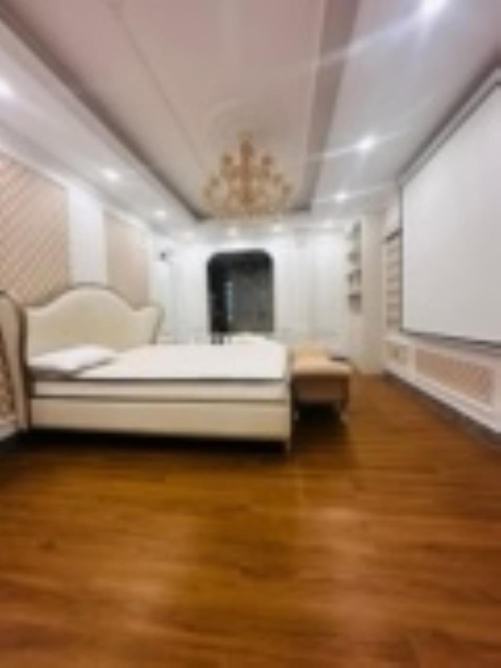 Bán nhà đẹp Hoàng Hoa Thám, Ba Đình - 45m2, 7 tầng, 9.8 tỷ - Nội thất xịn