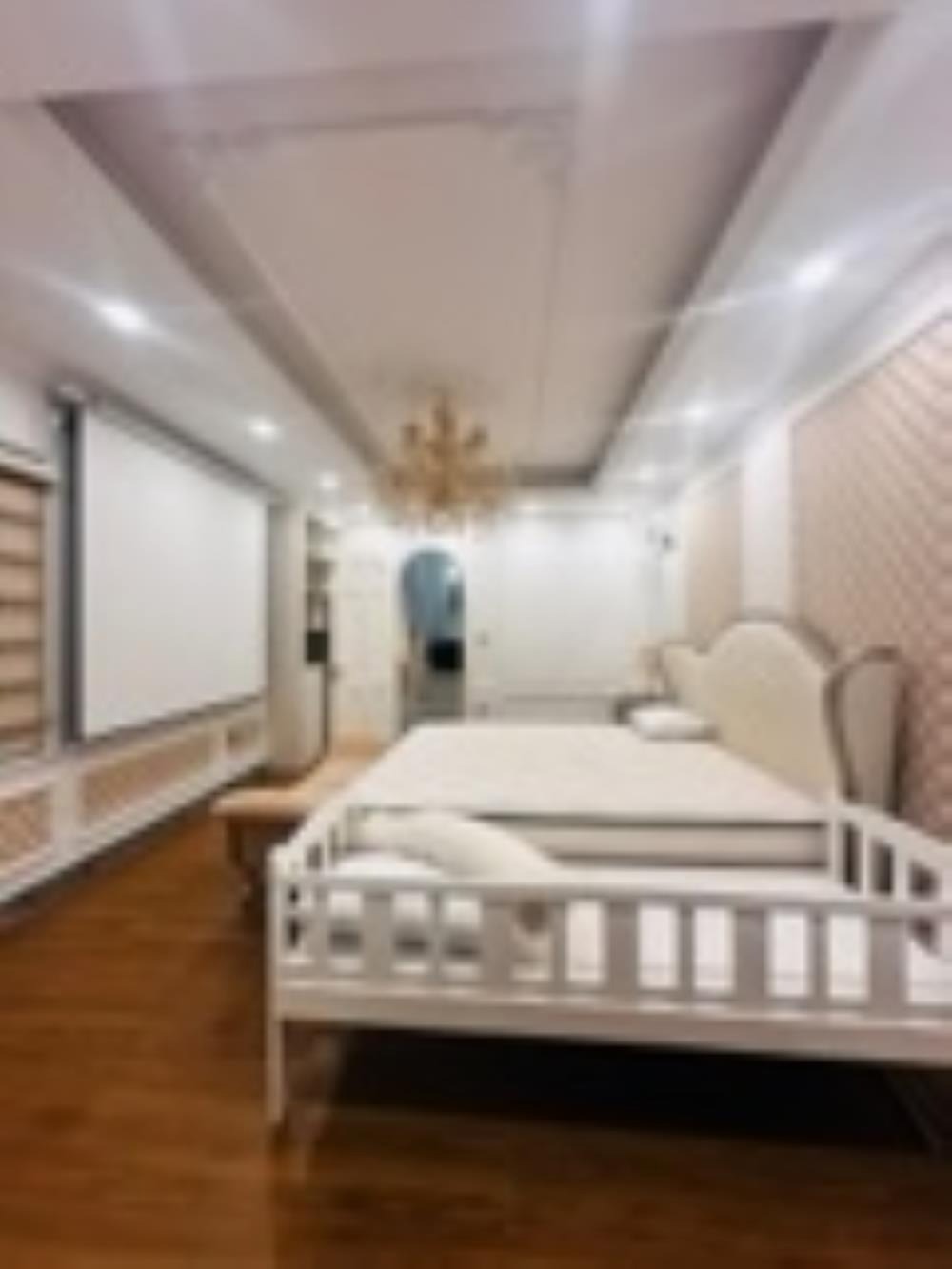 Bán nhà đẹp Hoàng Hoa Thám, Ba Đình - 45m2, 7 tầng, 9.8 tỷ - Nội thất xịn