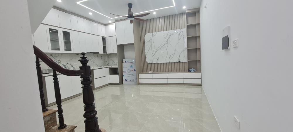 Nhà Đẹp Trung Tâm - Đống Đa - 6.85 tỷ - Pháp Lý Sổ Đỏ