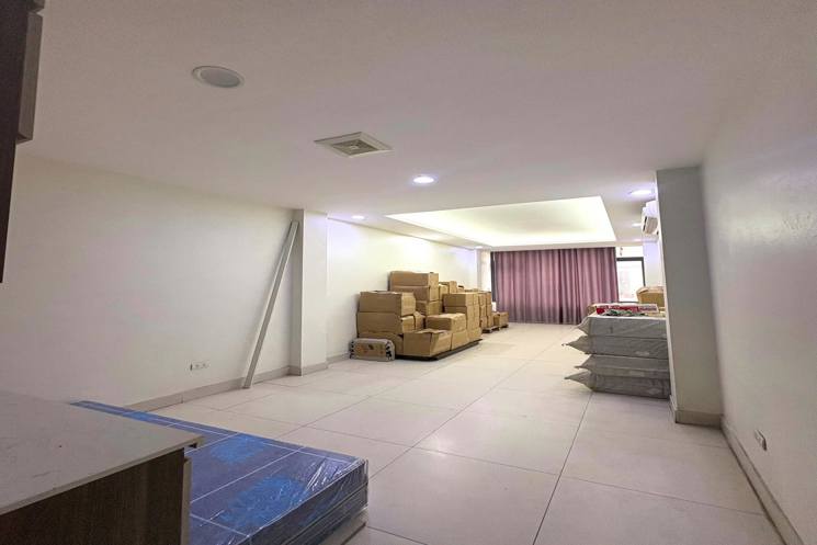 BÁN NHÀ MẶT PHỐ HÒE NHAI – LÕI BA ĐÌNH – 6 TẦNG THANG MÁY – VỈA HÈ – GIÁ CHỈ 34 TỶ