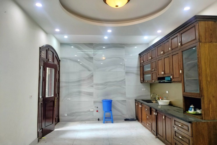 26 Tỷ, Phân Lô Oto tránh, Vỉa hè, Hoàng Cầu, Đống Đa, 59m2 x 4T, Kinh doanh đỉnh