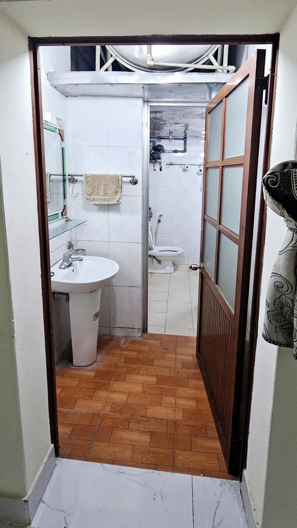 Cho Thuê Căn Hộ Tập Thể N8 - Trường CĐCSND, 95m2, 3PN, Giá 10x Triệu/Tháng