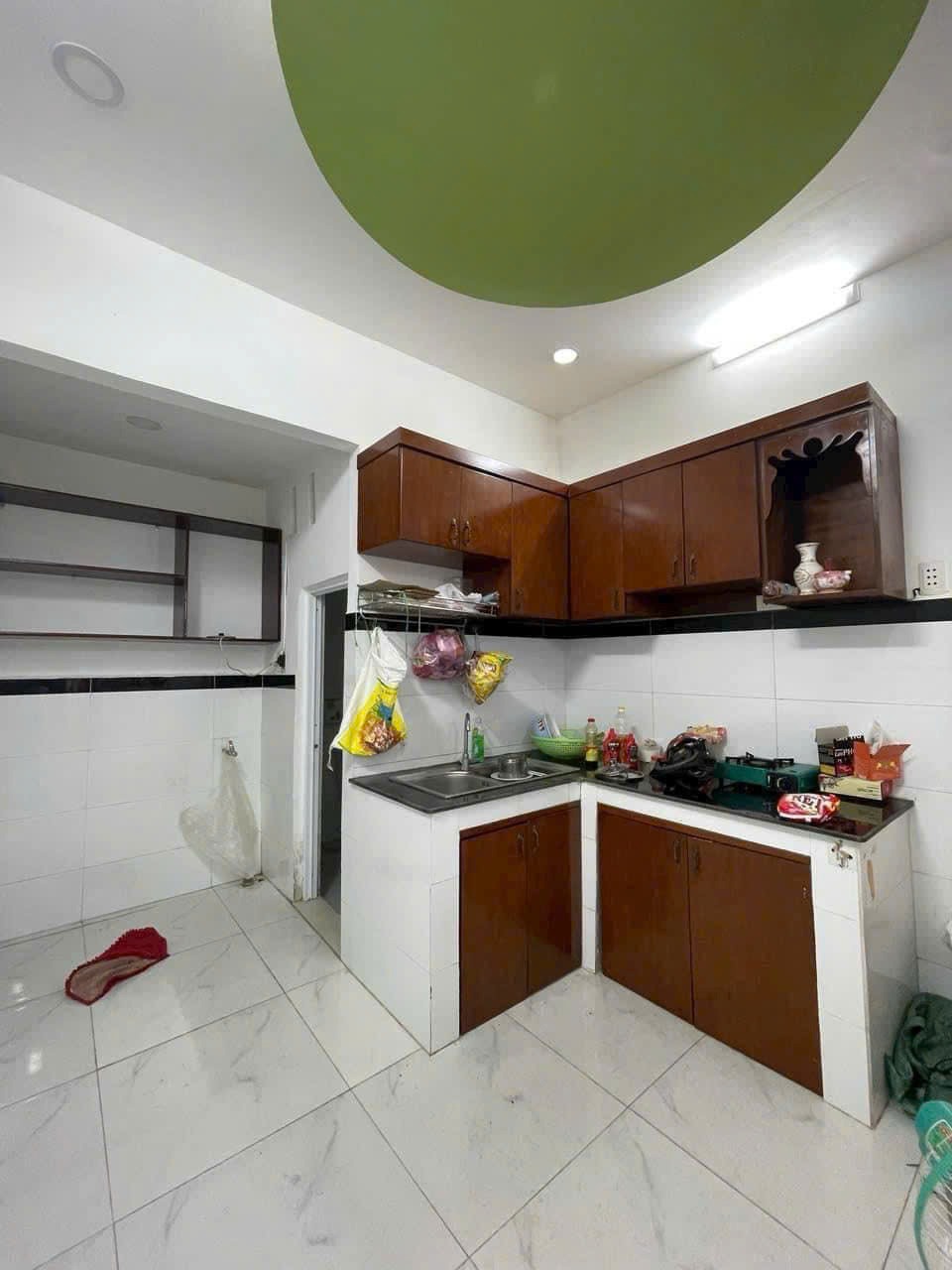 Bán nhà đẹp giá tốt Nguyễn Tri Phương, Quận 10 - Hẻm 1 Sẹc, 3 Tỷ TL