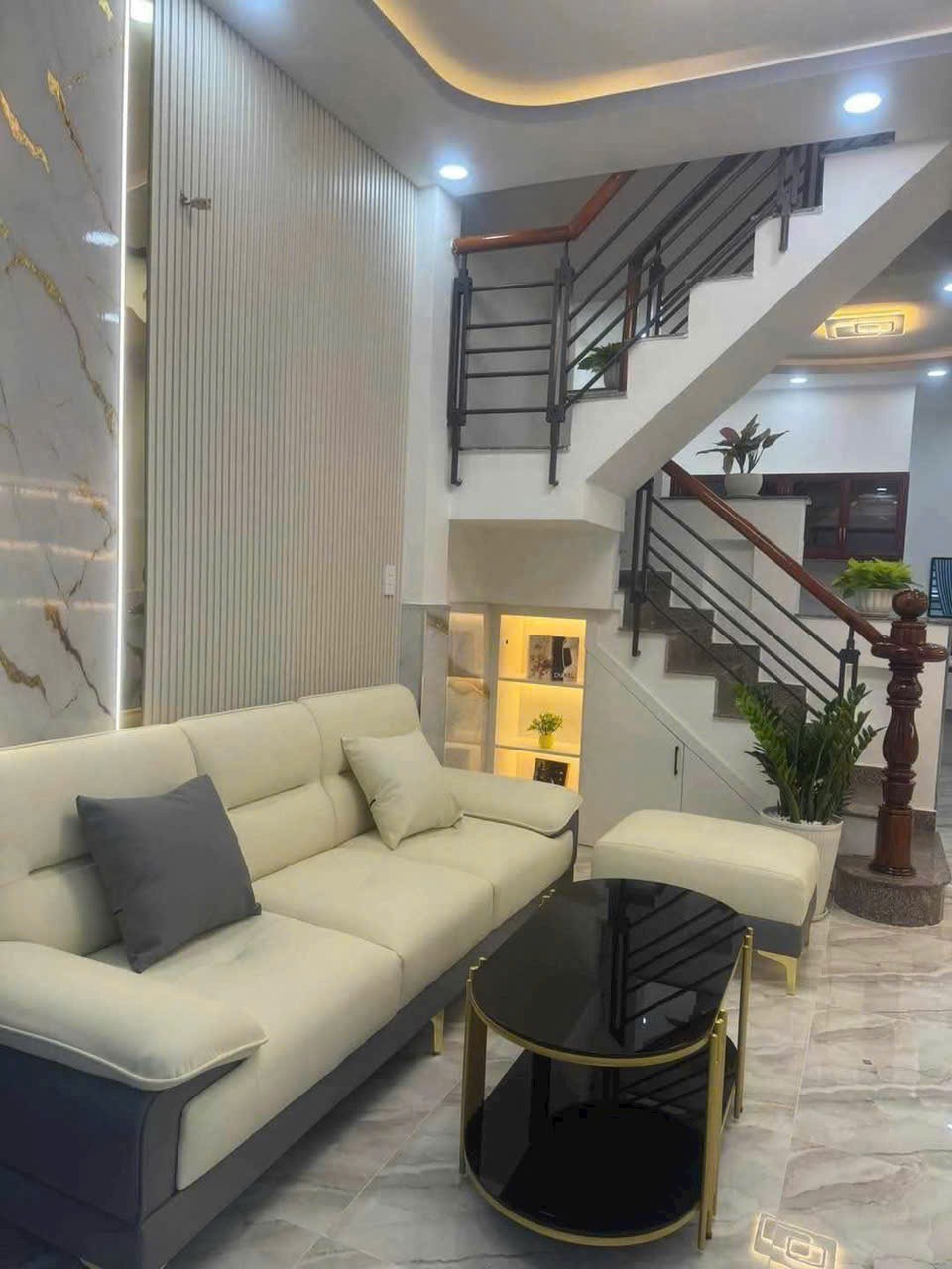 Bán nhà đường Phạm Văn Chiêu, P8, Gò Vấp - 4x9m, 2 tầng, giá 3.9 tỷ