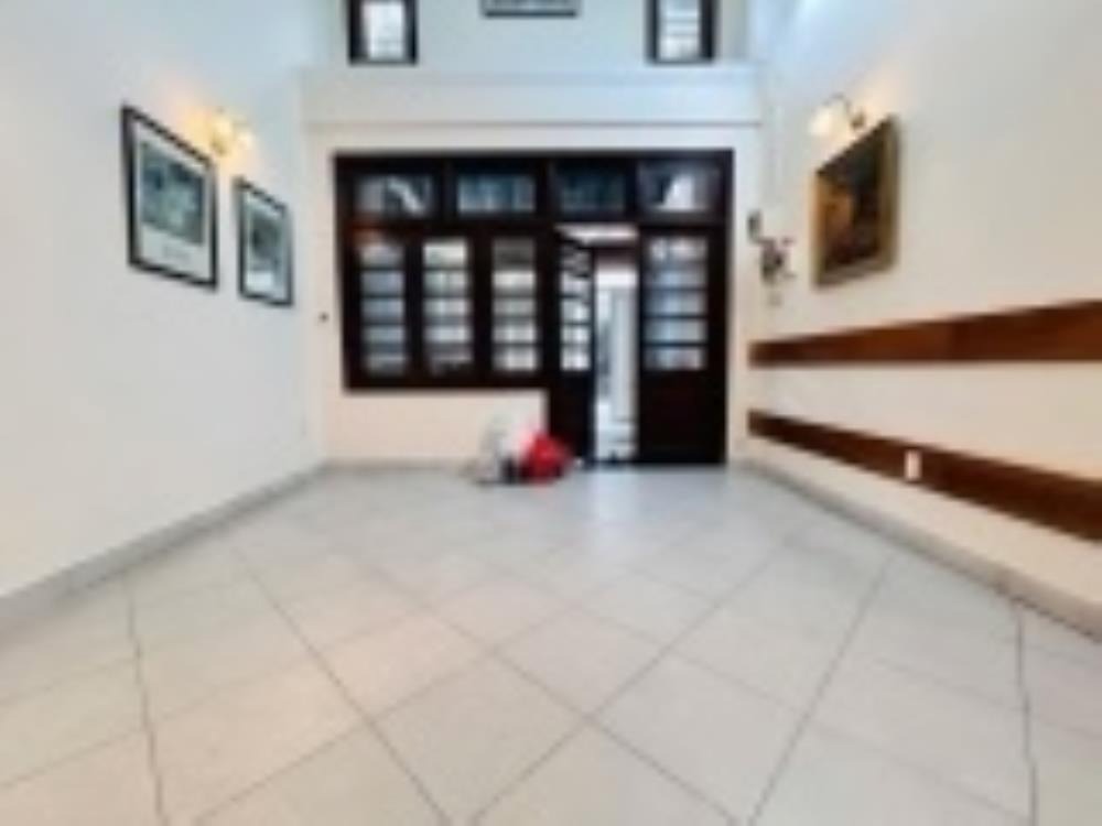 Cho Thuê Nhà Mặt Tiền Đường Yên Thế, Tân Bình - Vị Trí Đắc Địa, Kinh Doanh Sầm Uất