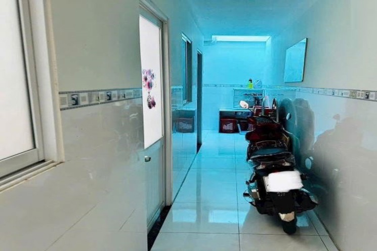 ♣ Nhà kiệt Ô tô sát MT Nguyễn Tri Phương, 125m2, C4, gác lửng, 5.5 tỷ