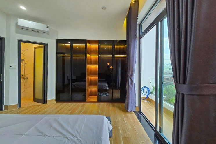 SIÊU PHẨM NHÀ 3 TẦNG VIEW BIỂN – CÁCH BIỂN NGUYỄN TẤT THÀNH CHỈ 50M – GIÁ 6.5 TỶ
